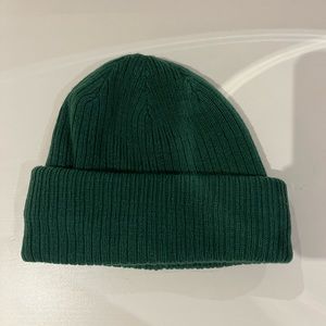 Aritzia (Sunday Best) beanie